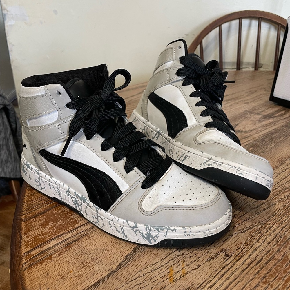 Puma Black and White High-Top Sneakers; size 5